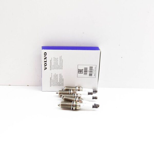 30751806 - VOLVO V50 SPARK PLUG KIT 30751806 NEW GENUINE