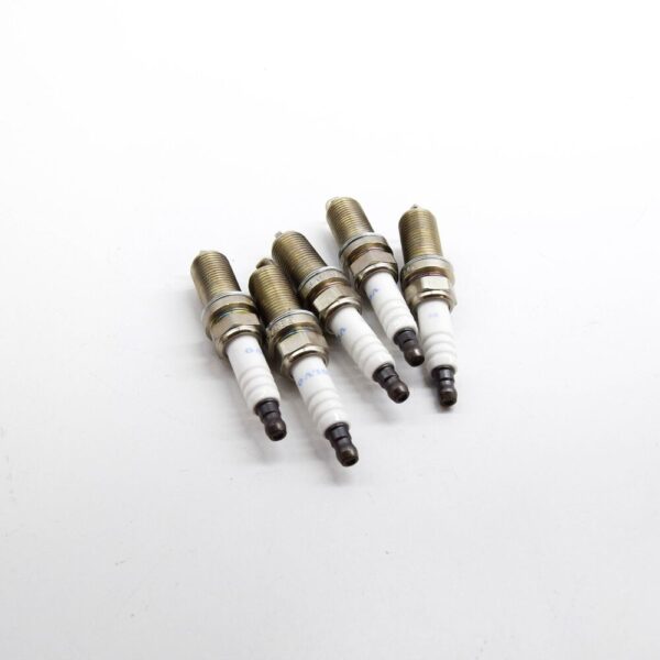 30751806 - VOLVO V50 SPARK PLUG KIT 30751806 NEW GENUINE