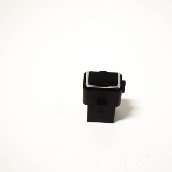 30775252 - VOLVO XC70 MK2 USB AUX Jack 30775252 NEW GENUINE