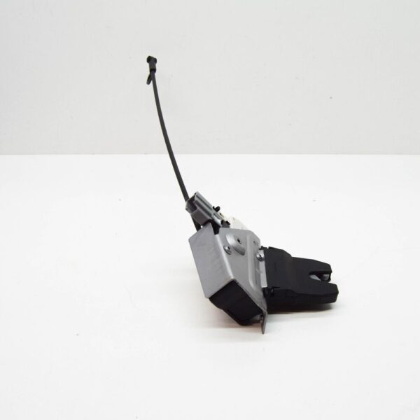 31253048 - Volvo S60 MK1 Rear Tailgate Lock 31253048 NEW GENUINE