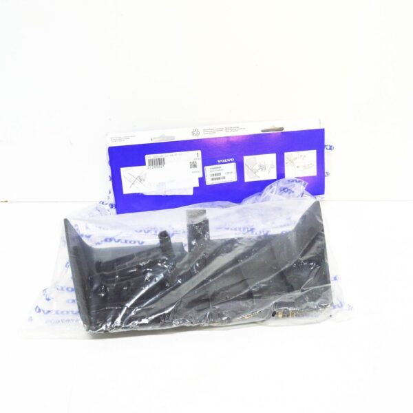 31265921 - Volvo XC70 MK2 Rear Towing Device Cover 31265921 NEW GENUINE