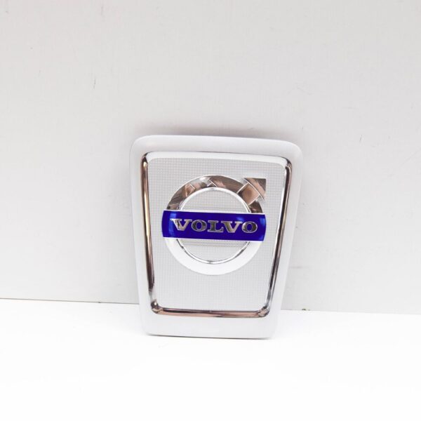 31319188 - Volvo V60 MK1 Engone Cover Emblem Badge 31319188 NEW GENUINE