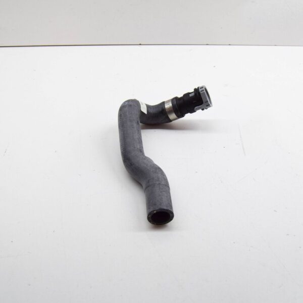 31332209 - VOLVO V60 MK1 AUXILIARY PARKING HEATER OUTLET TROUSERS 31332209 NEW GENUINE