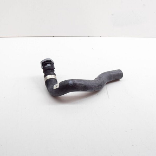 31332209 - VOLVO V60 MK1 AUXILIARY PARKING HEATER OUTLET TROUSERS 31332209 NEW GENUINE