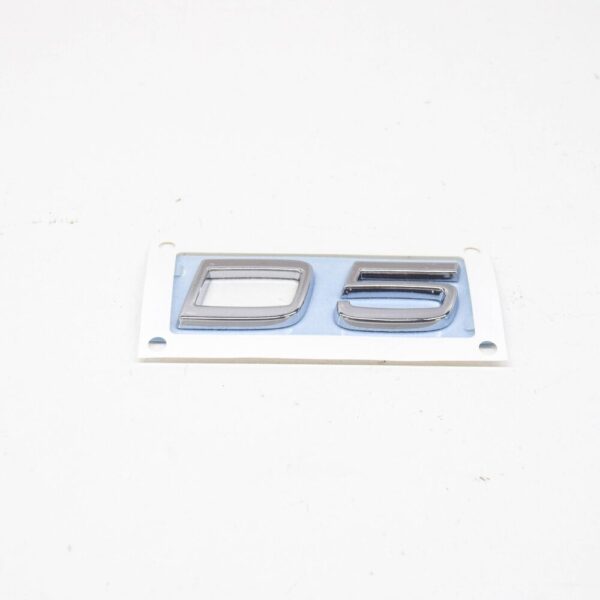 31333646 - Volvo XC90 MK1 tailgate D5 emblem 31333646, NEW, ORIGINAL