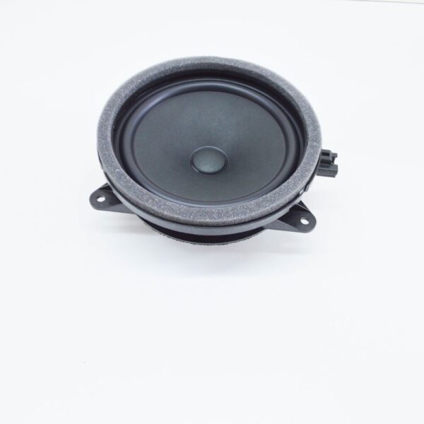 31350425 - Volvo V60 MK2 Front Door Base Loudspeaker 31350425 NEW GENUINE