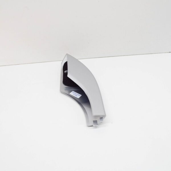 31353021 - VOLVO V50 ROOF RAIL BRACKET REAR LEFT 31353021 NEW GENUINE