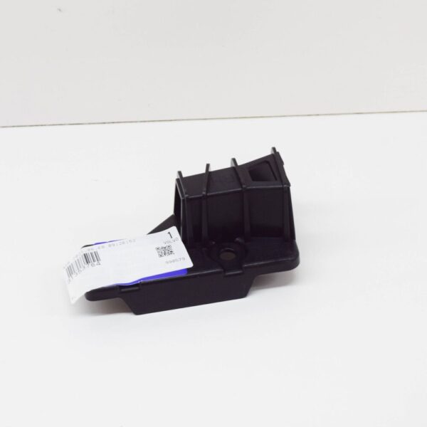 31353764 - VOLVO XC90 MK2 FRONT RIGHT BUMPER BRACKET 31353764 NEW GENUINE