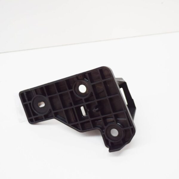 31353764 - VOLVO XC90 MK2 FRONT RIGHT BUMPER BRACKET 31353764 NEW GENUINE