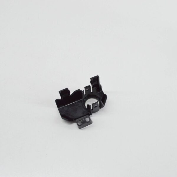 31383245 - VOLVO S90 MK2 LOWER FRONT RIGHT BUMPER GRILL BRACKET 31383245 GENUINE
