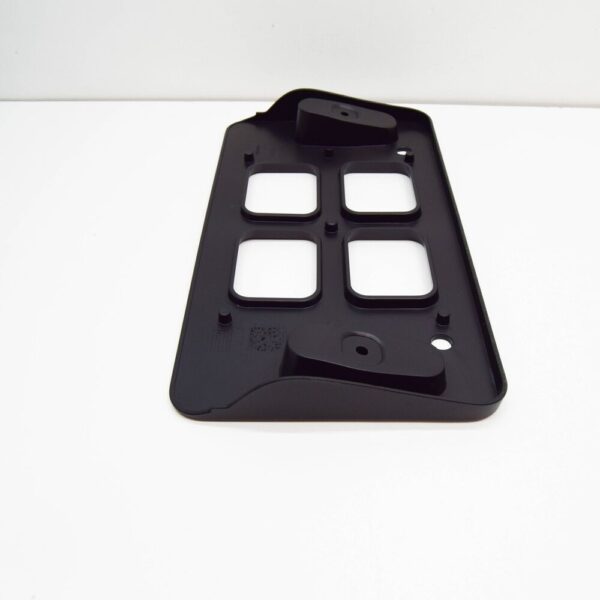 31383632 - VOLVO XC90 MK2 Front License Plate Bracket Retainer 31383632 NEW GENUINE