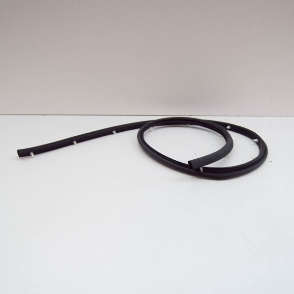 31386151 - Volvo V90 II Rocker Panel Molding Seal 31386151 2021 NEW GENUINE