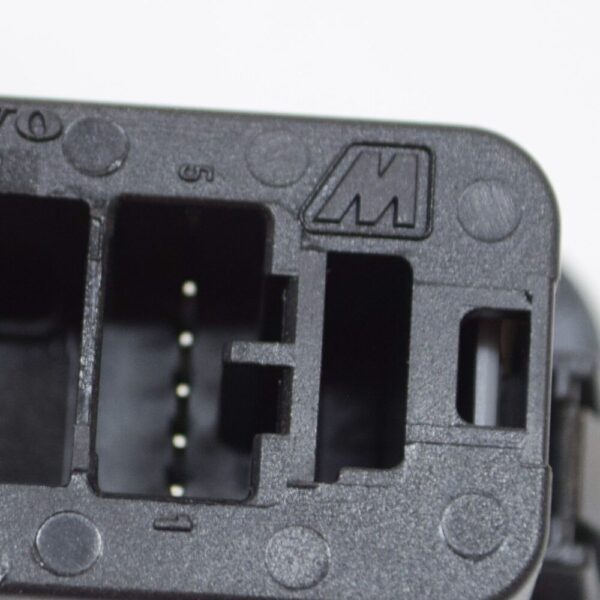 31412055 - Volvo S60 MK2 Trunk Lid Unlock Switch 31412055 NEW