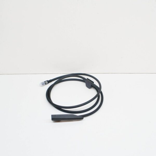 31416261 - VOLVO XC90 MK2 Front Windscreen Left Washer Nozzle RHD 31416261 NEW GENUINE