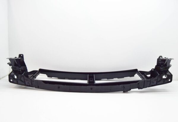 31425368 - Volvo XC60 MK2 Upper Cooler Base Air Channel 32345498 NEW