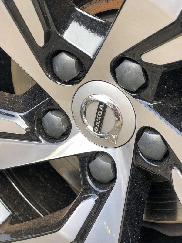 31660916 - Volvo Dark Grey Wheel Cover Set, 31660916