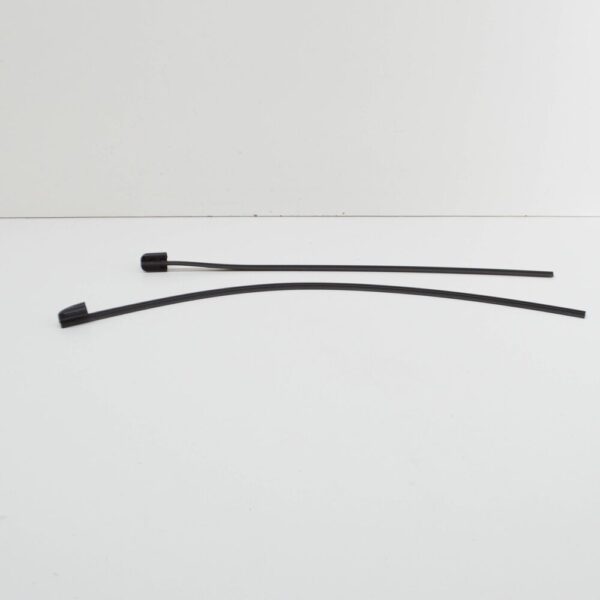 31693570 - VOLVO V60 MK2 Front Windshield Wiper Blade Refill RHD 31693570 NEW GENUINE