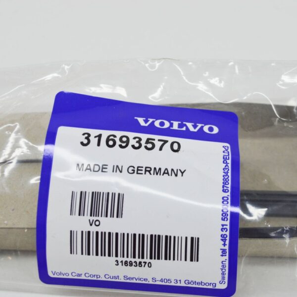 31693570 - VOLVO V60 MK2 Front Windshield Wiper Blade Refill RHD 31693570 NEW GENUINE