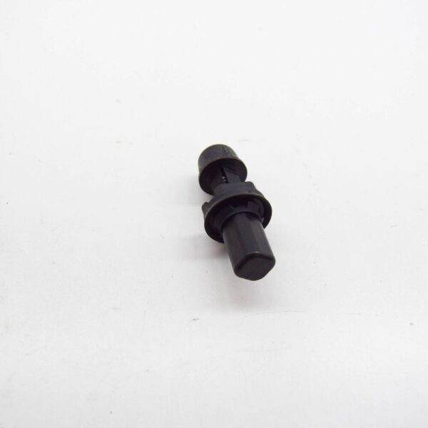 32136223 - Volvo XC60 MK2 Rear Tailgate Bump Stop Buffer 32136223 NEW GENUINE