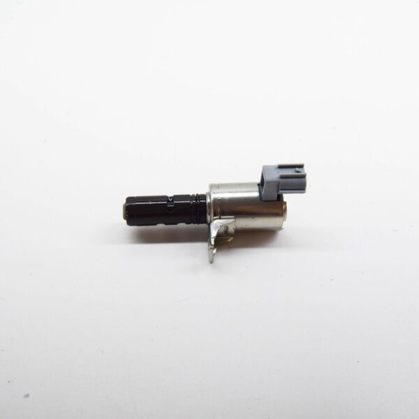 32213702 - VOLVO V60 MK1 Camshaft Adjuster Intake Solenoid Valve 32213702 NEW