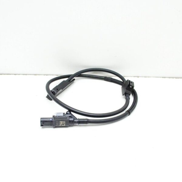 32219086 - VOLVO S90 MK2 FRONT LEFT WINDSCREEN NOZZLE 32219086 NEW GENUINE