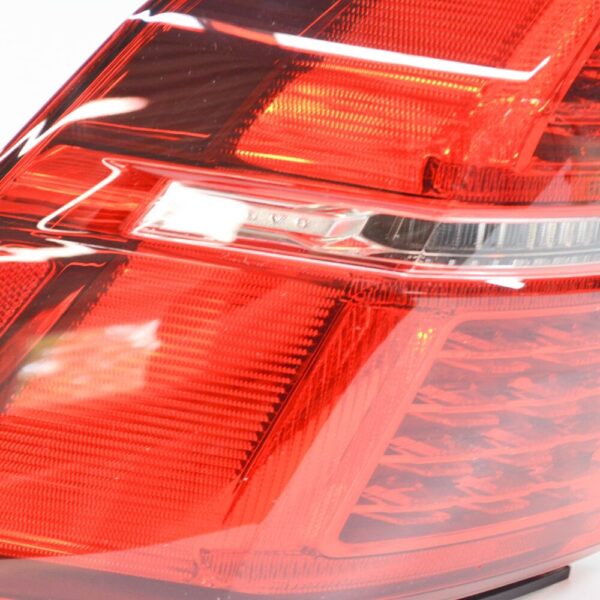 32228914 - VOLVO XC60 MK2 Rear Left Taillight 32228914 NEW GENUINE