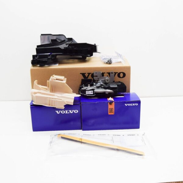 32310873 - VOLVO XC90 MK2 Rear Right Door Lock Kit 32310873 NEW GENUINE