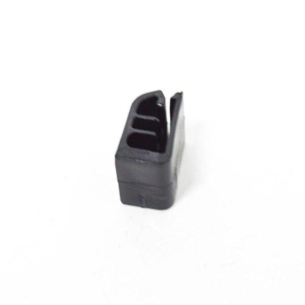 8686428 - Volvo XC90 MK1 Seat Clip for Third Row 8686428 New