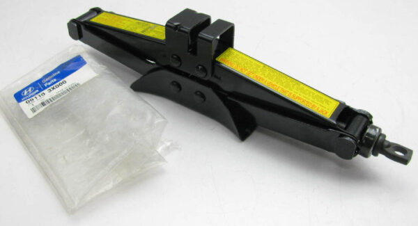 091103X000 - Hyundai i30 MK3 jack 091103X000 NEW ORIGINAL