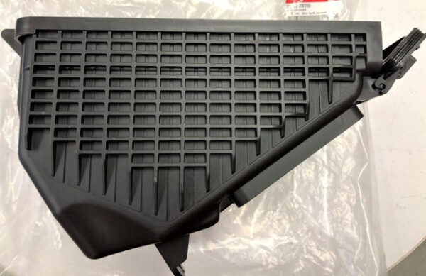281122W100 - Hyundai Santa Fe MK3 DM Air Filter Housing 281122W100 NEW ORIGINAL