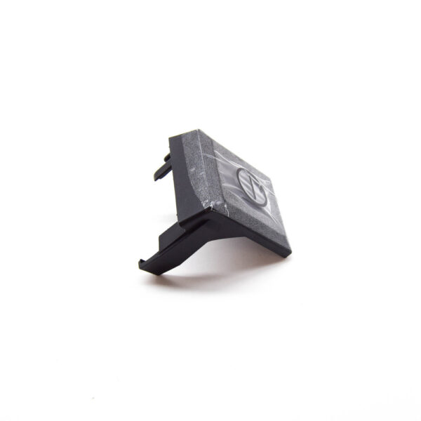 37113G3000 - HYUNDAI KONA MK1 Battery Cap 37113G3000 NEW