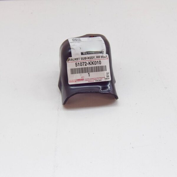 51072KK010 - TOYOTA HILUX MK8 Rear Body Mounting NO.1 Left Bracket 51072KK010 NEW GENUINE