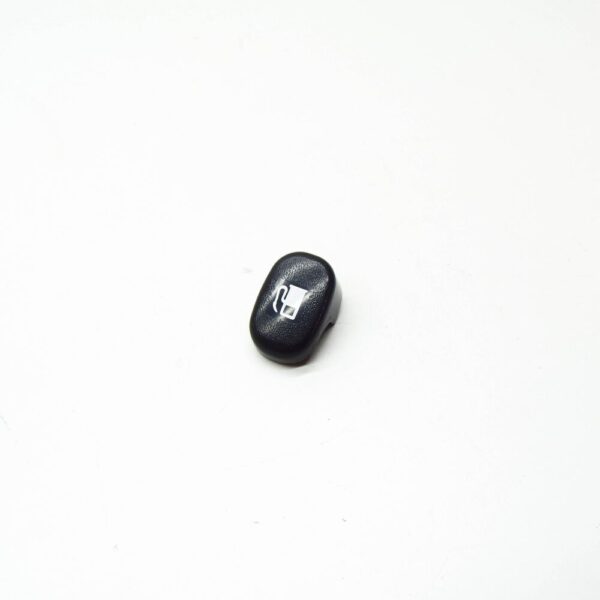8157522000 - Hyundai Kona MK1 Tank Lid Button 8157522000, Original Part