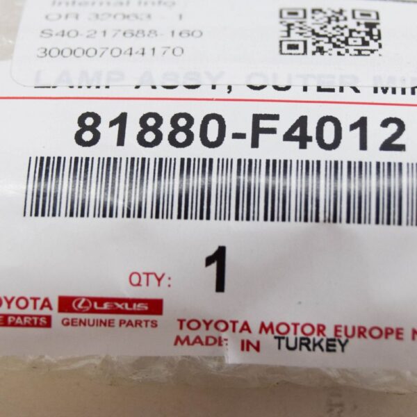 81880F4012 - TOYOTA C-HR MK1 Outer Right Door Mirror Lamp 81880F4012 NEW GENUINE