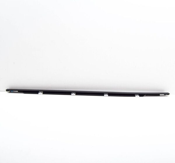 83210J9000 - Hyundai Kona MK1 door rubber rear left 83210J9000 NEW ORIGINAL