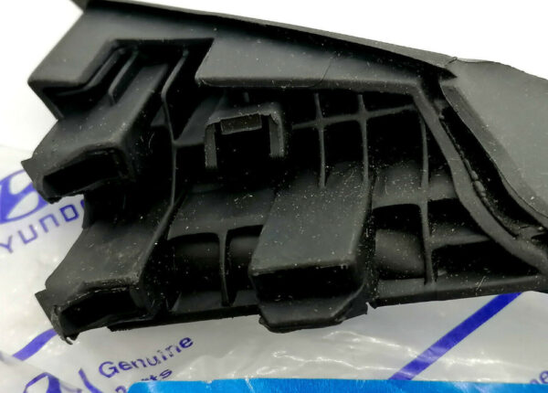 861532W000 - Hyundai Santa Fe MK3 DM Top Left Trim 861532W000 NEW ORIGINAL