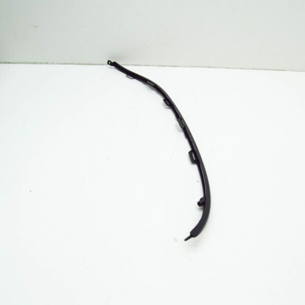 86585S0000 - Hyundai i30 Estate GD Front Left Bumper Molding 86585S0000 NEW GENUINE