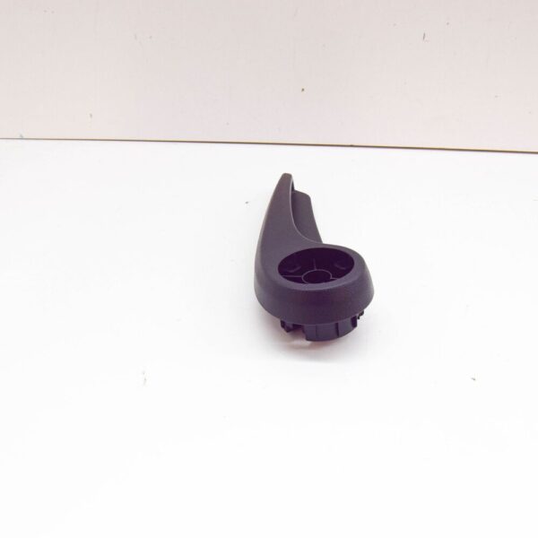 88023A2510WK - KIA CEE'D MK2 Front Right Seat Height Knob 88023A2510WK NEW GENUINE